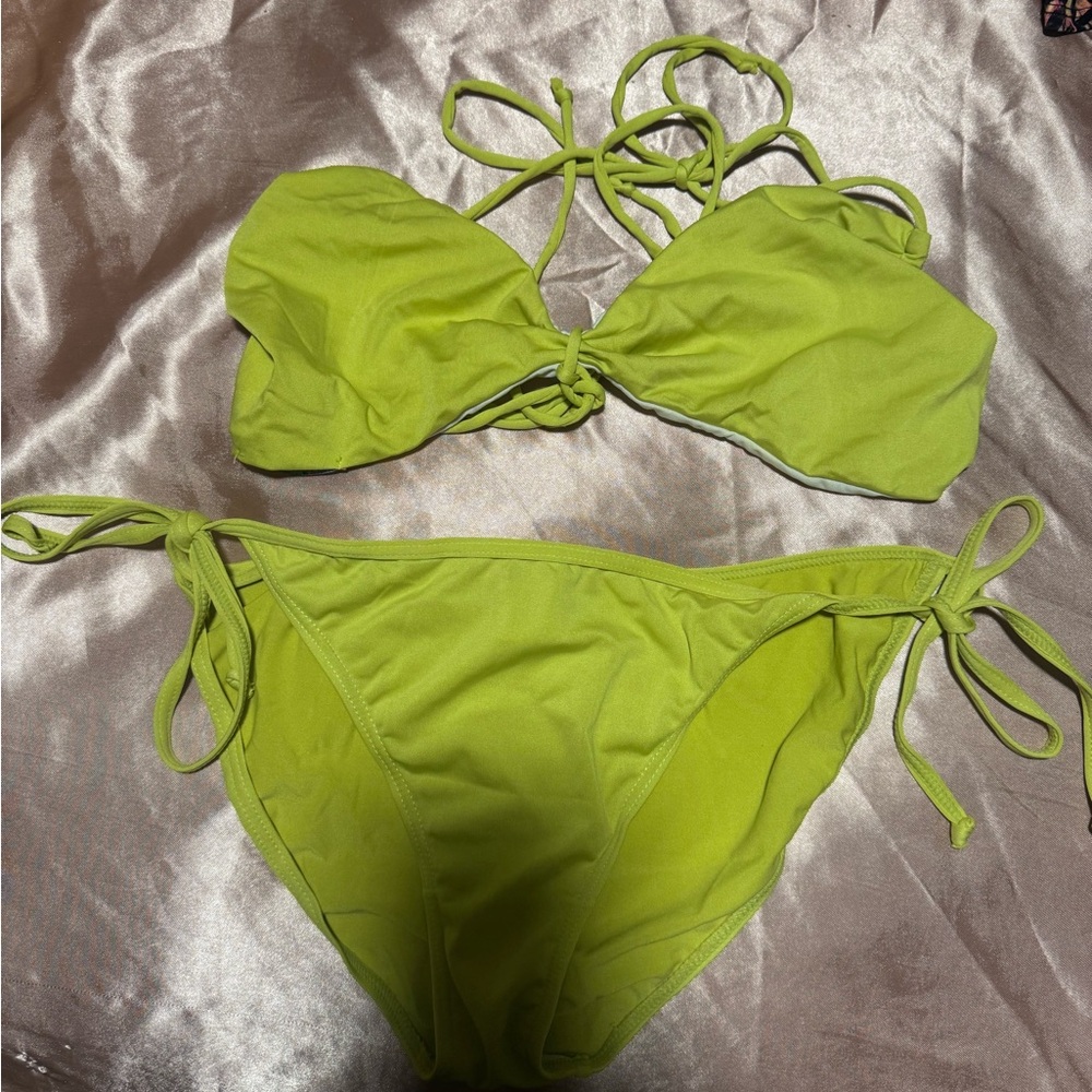 Bathing suits bundle - Picture 15 of 15